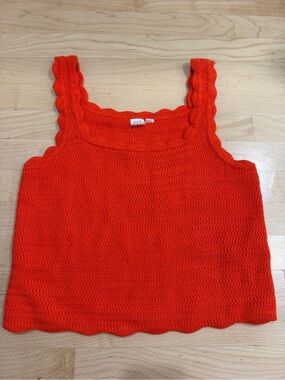 GAP Scalloped Knit Tank